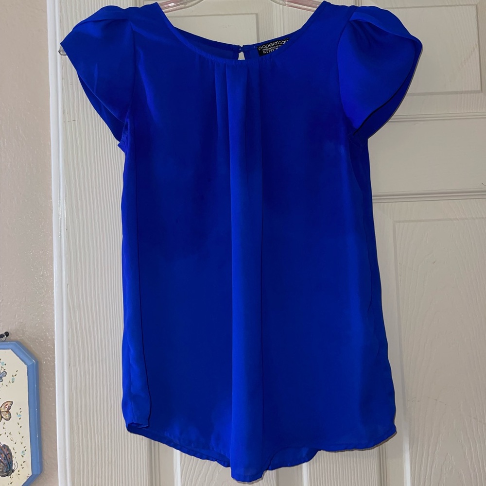 Blue blouse